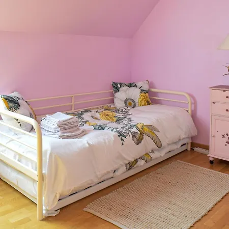 Gorgeous In * Le Mesnil-Esnard